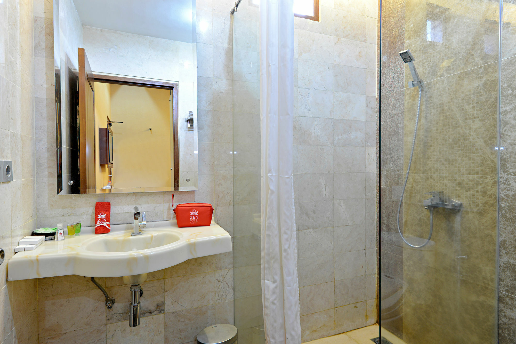 Zen Rooms Bausasran 34 Pakualaman يوغياكارتا المظهر الخارجي الصورة